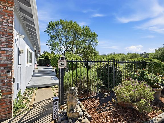 2nd image of 4320 Roblar Road