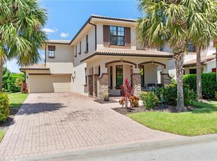 1347 Kendari Ter, Naples, FL 34113