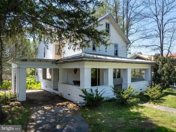 147 E Main St, Millheim, PA 16854