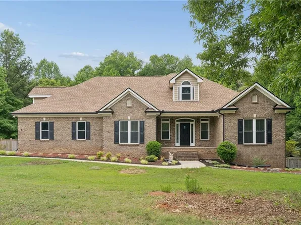 125 Mackey Rd, McDonough, GA 30252