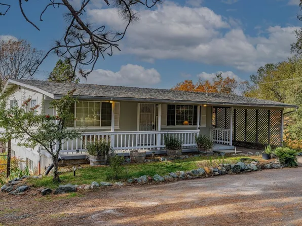 12990 Ridge View Dr, Sutter Creek, CA 95685