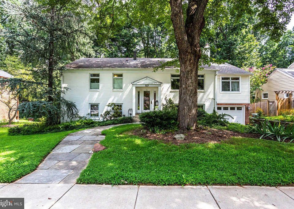 1st image of 819 Aster Blvd
