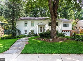 819 Aster Blvd, Rockville, MD 20850
