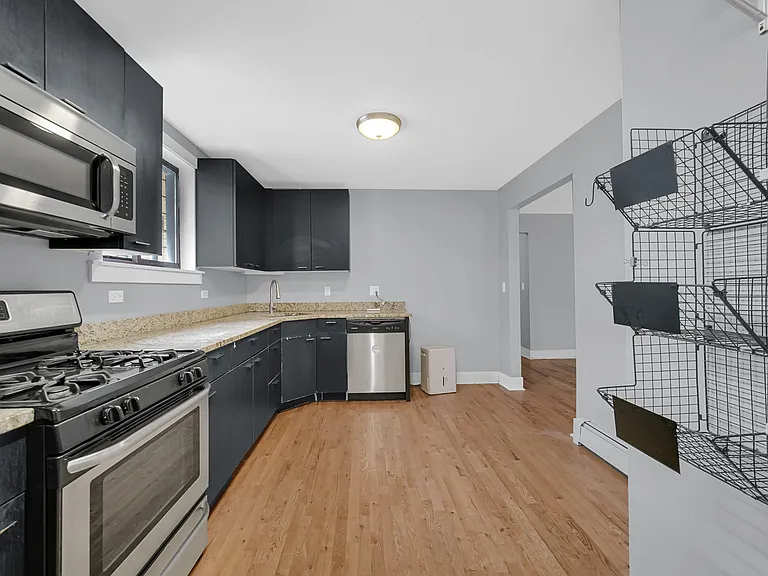 2620 W Foster Ave #1 — Photo 11