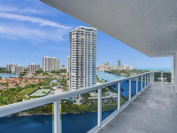 20515 E Country Club Dr, Aventura, FL