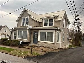 1st image of 104 S Sugar St