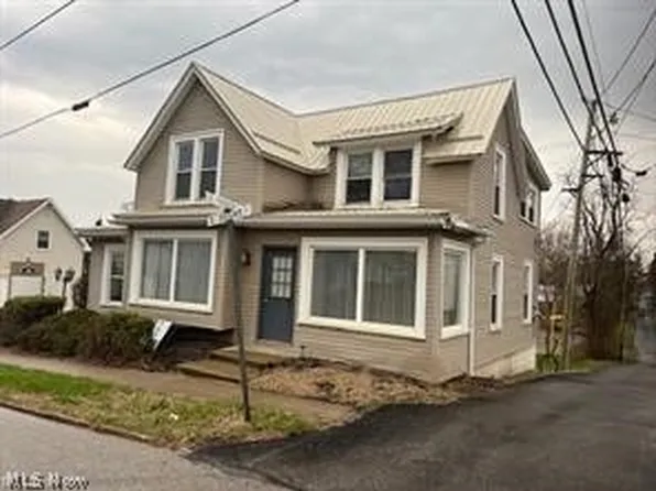 104 S Sugar St, Saint Clairsville, OH 43950