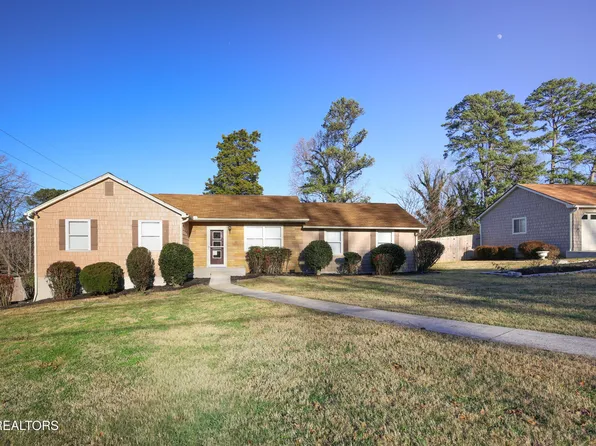 1400 Whitower Dr, Knoxville, TN 37919