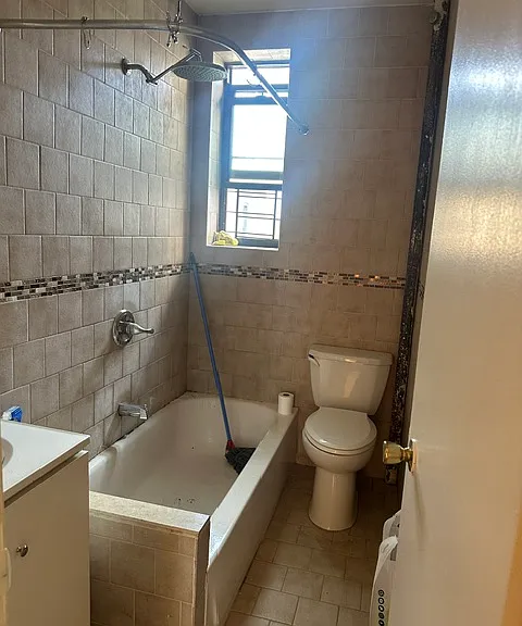 1517 Ocean Ave #D5 — Photo 6