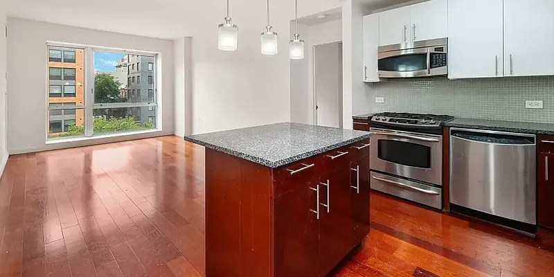 Rented by REAL New York | media 15