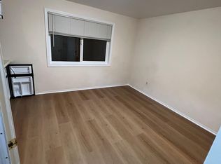 1884 11th Ave #A, San Francisco, CA 94122