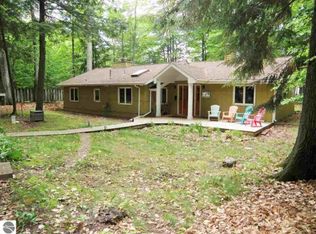 14895 Shipman Rd, Traverse City, MI 49686