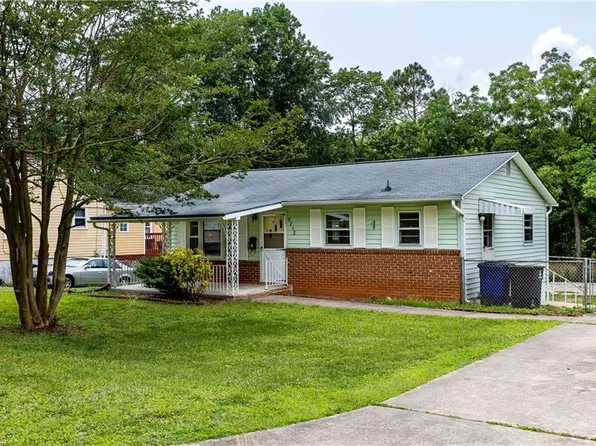 2924 Cockerham St, Winston Salem, NC 27127