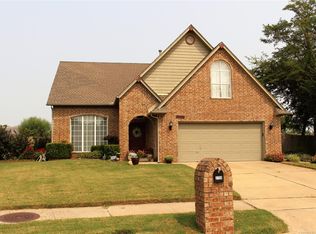 3700 W Iola St, Broken Arrow, OK 74012