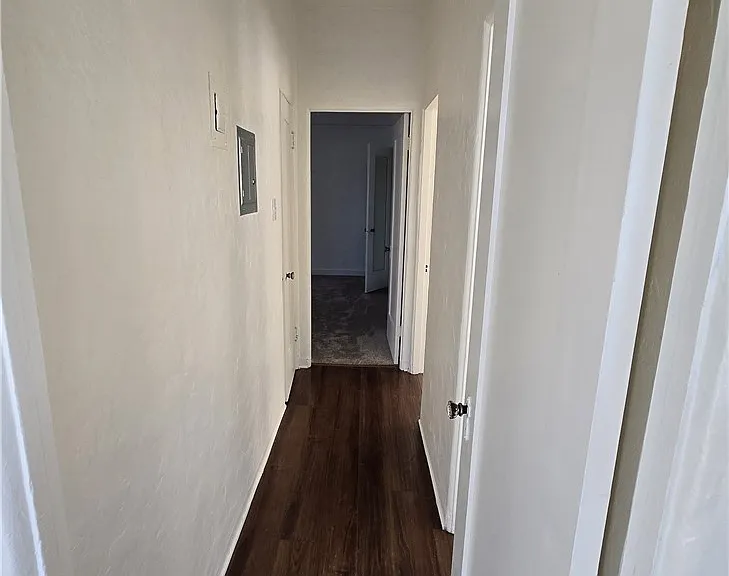 5740 California Ave — Photo 19