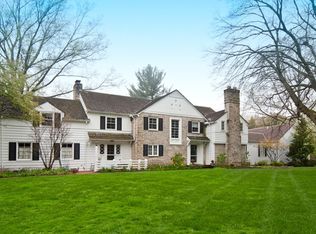 24700 Community Dr, Beachwood, OH