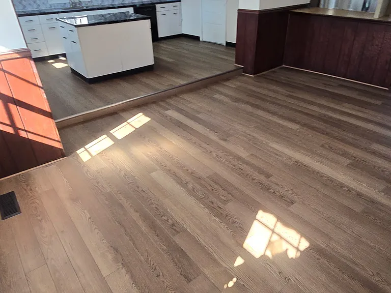103 N Carlisle St — Photo 3