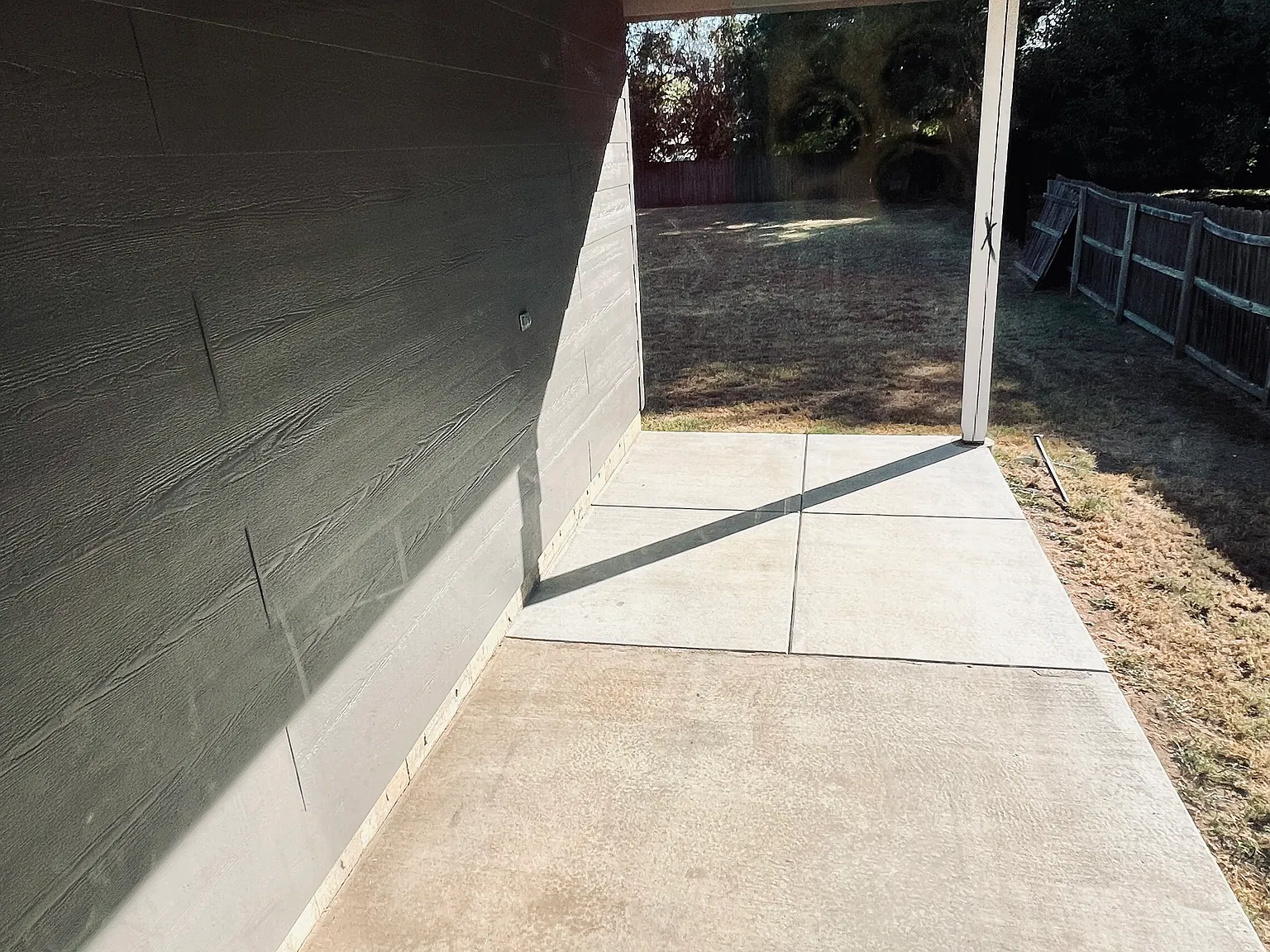 3 bed, 1760 sqft, $1,750 — Photo 2