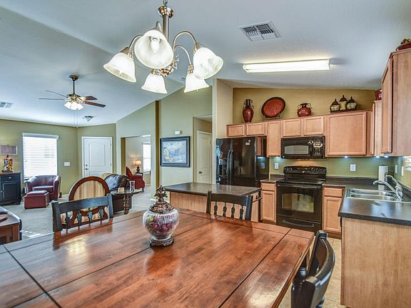5th image of 3953 E Hematite Ln
