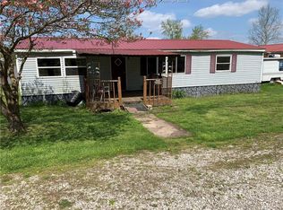 781 River Crest Ln, West Columbia, WV 25287