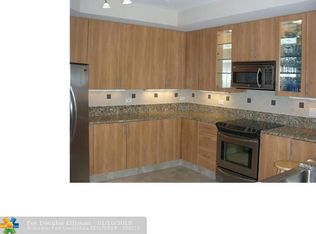 2609 NE 14th Ave APT 407, Wilton Manors, FL 33334