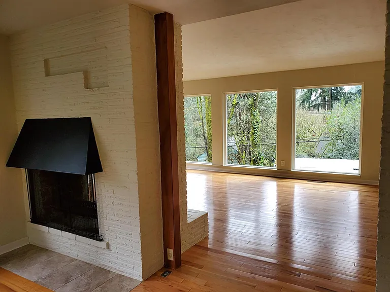 875 SW Cheltenham St — Photo 10