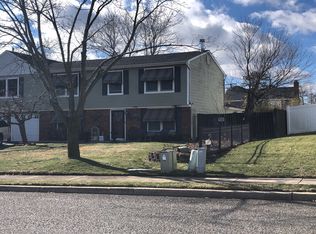 1084 Kells Ct, Toms River, NJ 08753