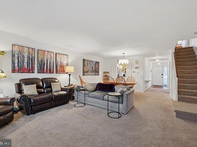 921 Putnam Blvd #113 — Photo 14