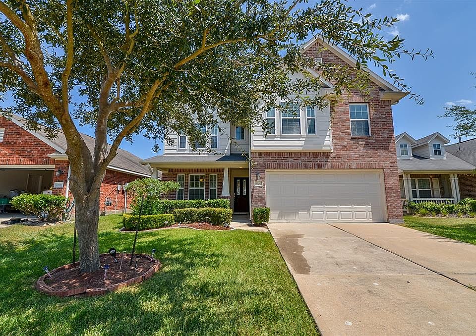1st image of 18114 Almond Place Ln