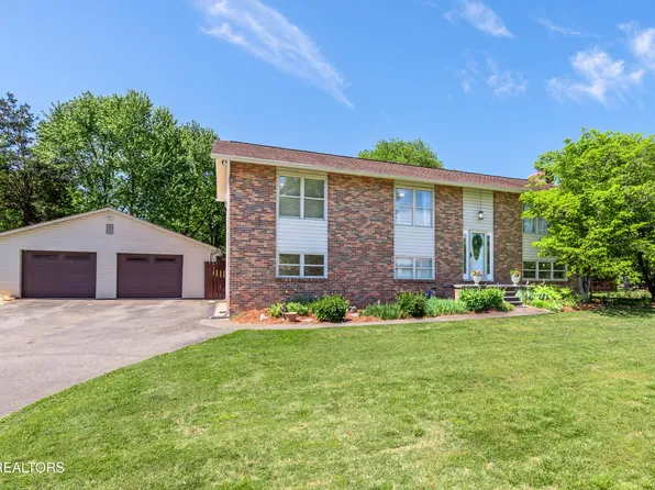 7341 Glastonbury Rd, Knoxville, TN 37931