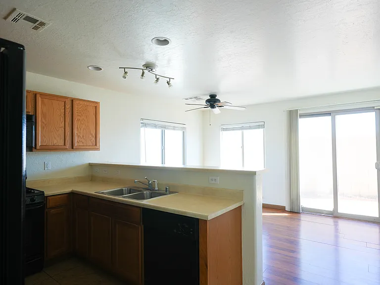 5351 Aurora Beam Ave — Photo 7