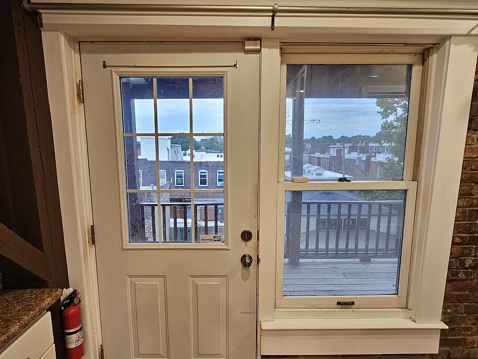 1012 Allen Ave #3
