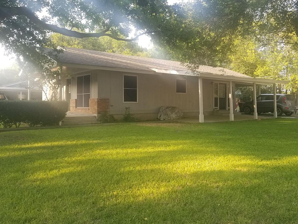 1st image of 525 McGehee St