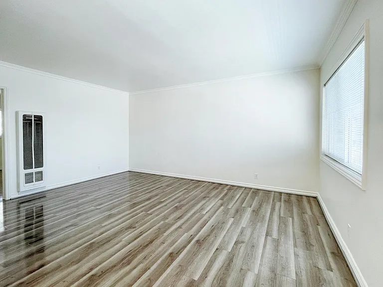 288 S Sierra Madre Blvd #2 — Photo 3