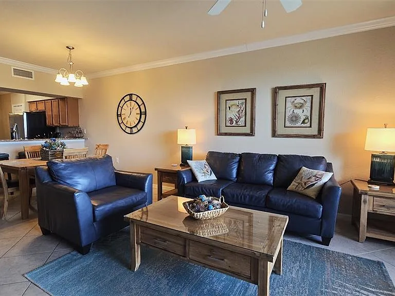 7005 River Hammock Dr #305 — Photo 3