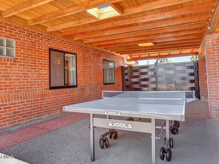 2235 E Heatherbrae Dr — Photo 31