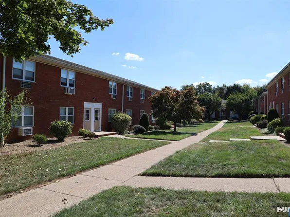 43 Knox Ter APT 2B, Wayne, NJ 07470