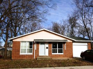 2707 W Latrobe St, Peoria, IL