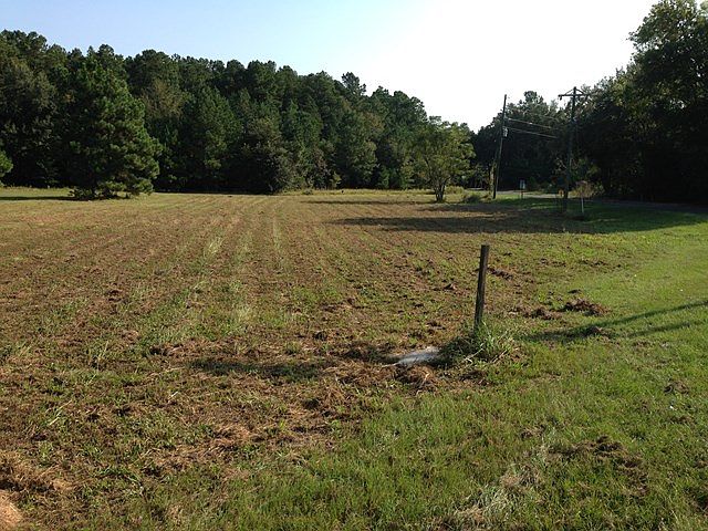 2nd image of 3639 Charleston Hwy