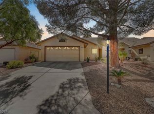4805 Lawnwood Ct, Las Vegas, NV 89130