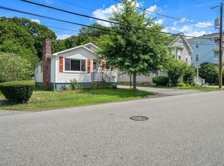 33 Cross St, Brockton, MA 02301