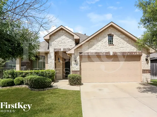 921 Loftin St, Crowley, TX 76036