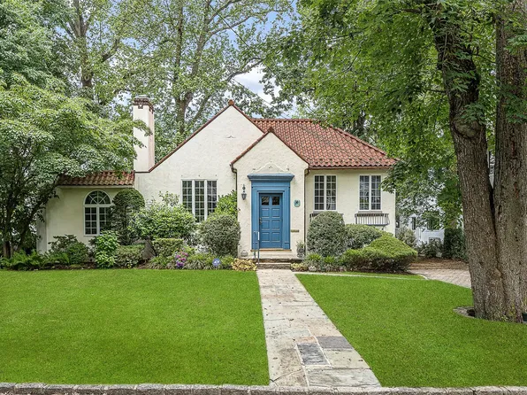 50 Parkway W, Mount Vernon, NY 10552