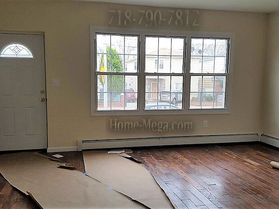 2nd image of 115-09 Long St