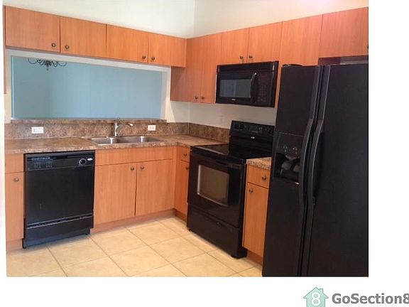 4th image of 2719 SW 82nd Ave #104