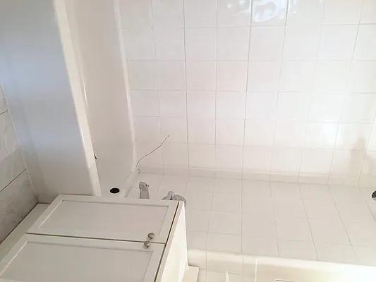 Rented by Waverly Realty Associates | media 33