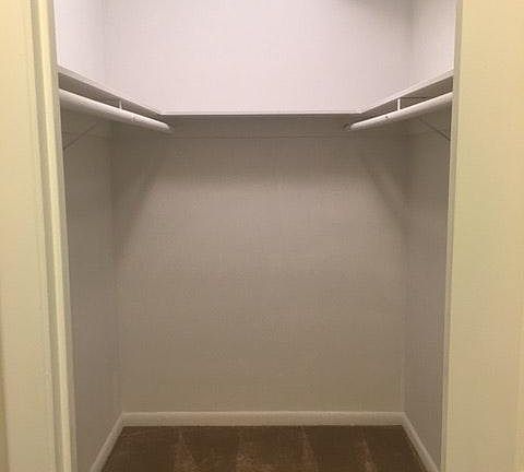 Bedroom Walk-in Closet
