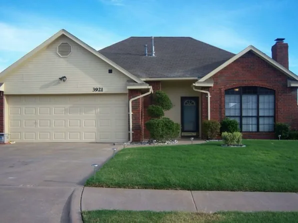 3921 SW Wolf St, Lawton, OK 73505