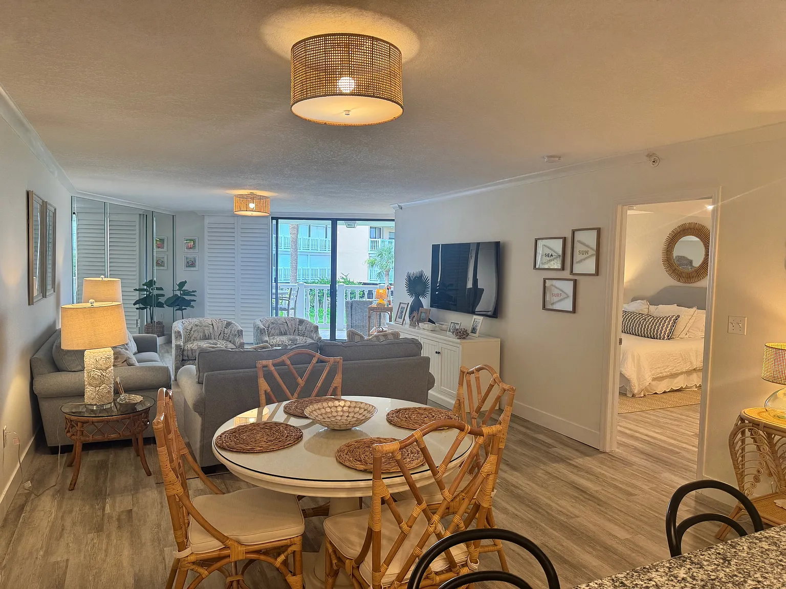 3 bed, $5,000 — Photo 4