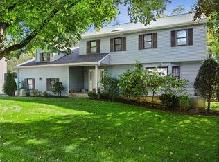10 Anthony Ct, Armonk, NY 10504